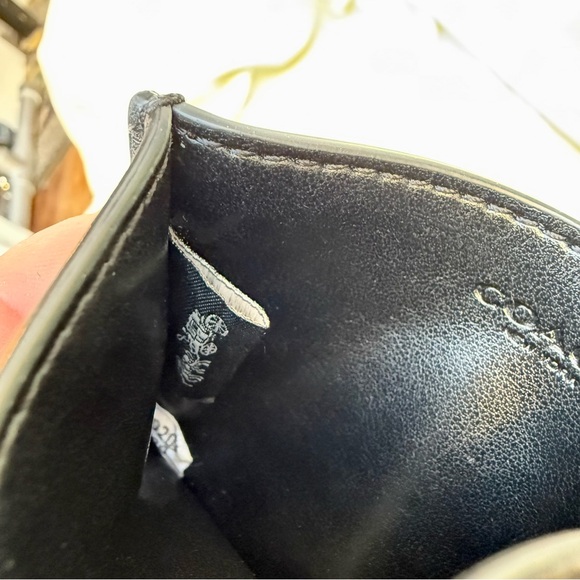 COACH Linear Quilting Card Case in Black Nappa Leather 2980 - Picture 9 of 10